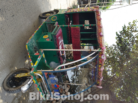 ৮ সিটের মিশুক অটো